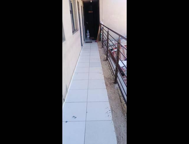10 BEDROOM HOUSE FOR SALE IN KAALFONTEIN